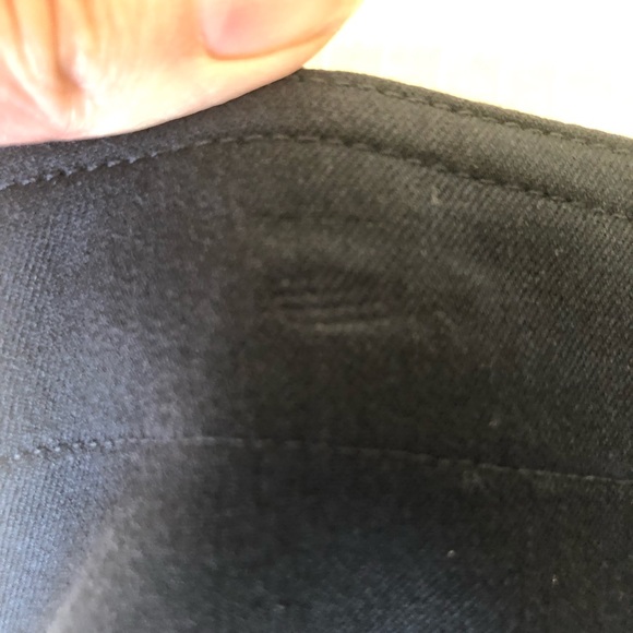 Theory “Clea” Navy Blue Pencil Skirt. Pockets. Size 6. - Picture 8 of 9